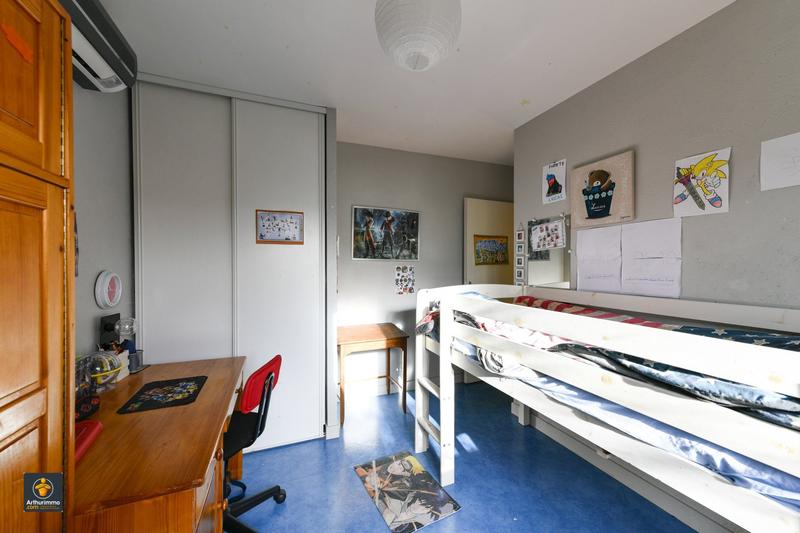 Maison - 122 m² - 5 pièces