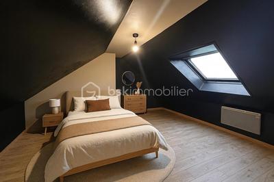 Maison - 115 m² - 6 pièces