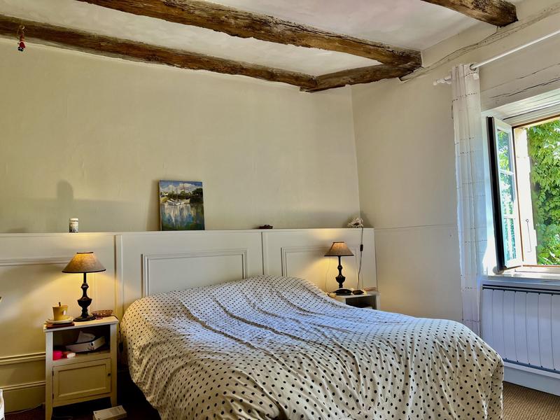 Maison traditionnelle - 322 m² - 9 pièces