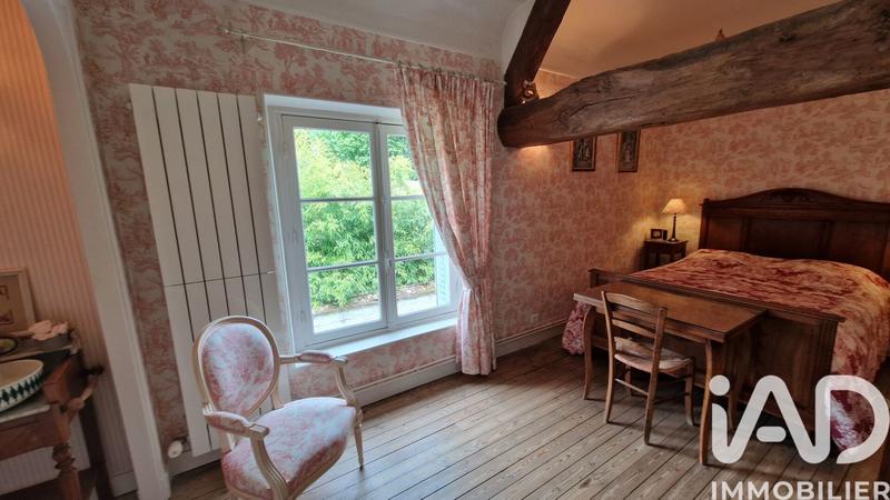 Maison - 217 m² - 7 pièces