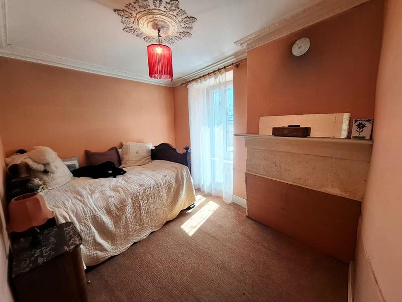 Maison traditionnelle - 120 m² - 6 pièces