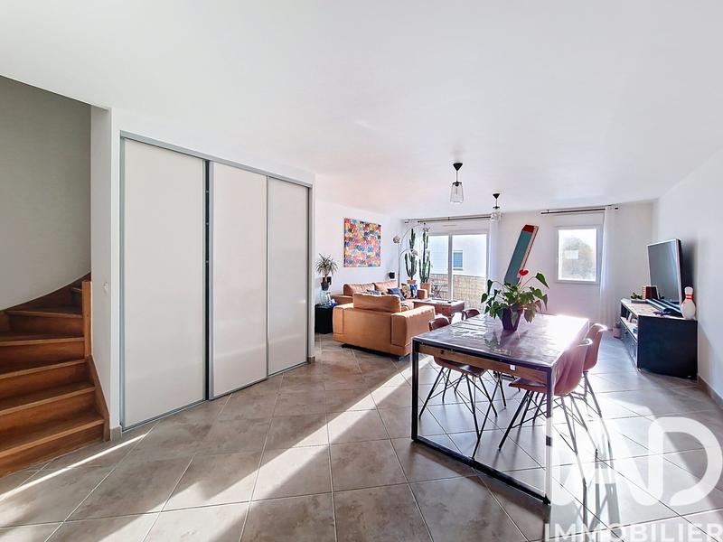 Duplex - 96 m² - 5 pièces