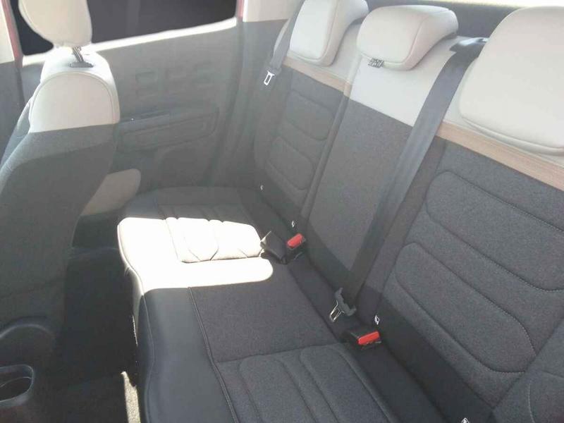 Citroën C3 1.2 PureTech 110 cv s&amp;S Shine Pack Eat6