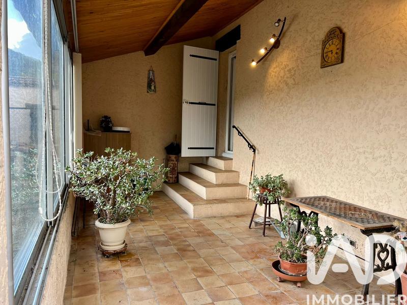 Maison - 111 m² - 3 pièces