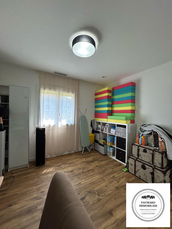 Maison - 104 m² - 8 pièces