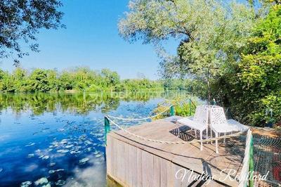 Propriété - 200 m² - 9 pièces