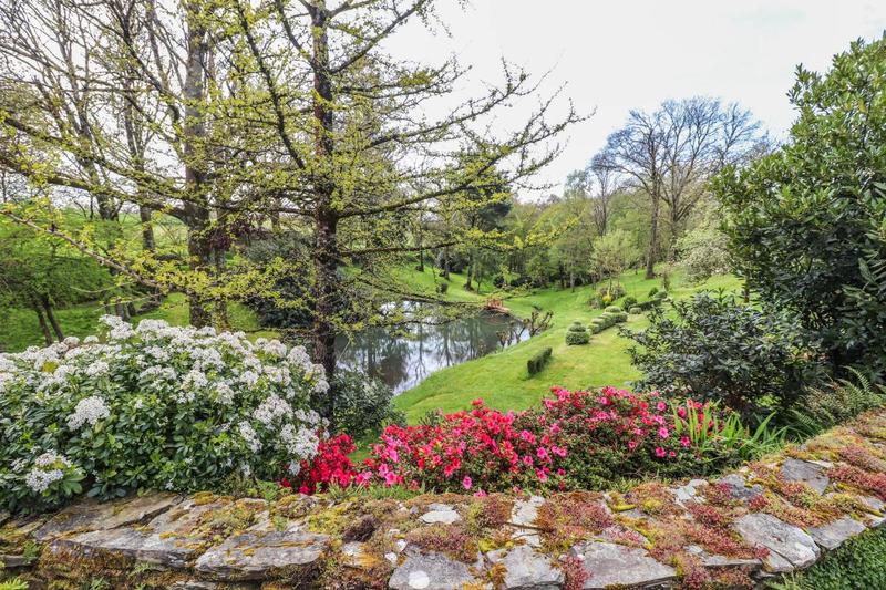 Maison - 200 m² - 7 pièces