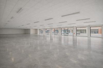 Local commercial - 900 m²