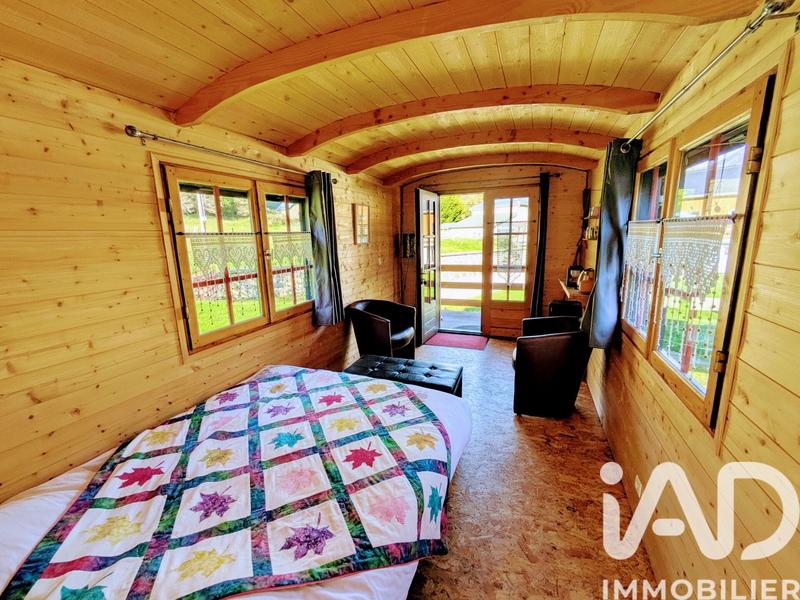 Maison - 300 m² - 15 pièces