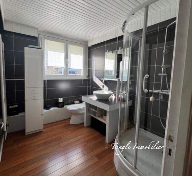 Maison - 103 m² - 5 pièces