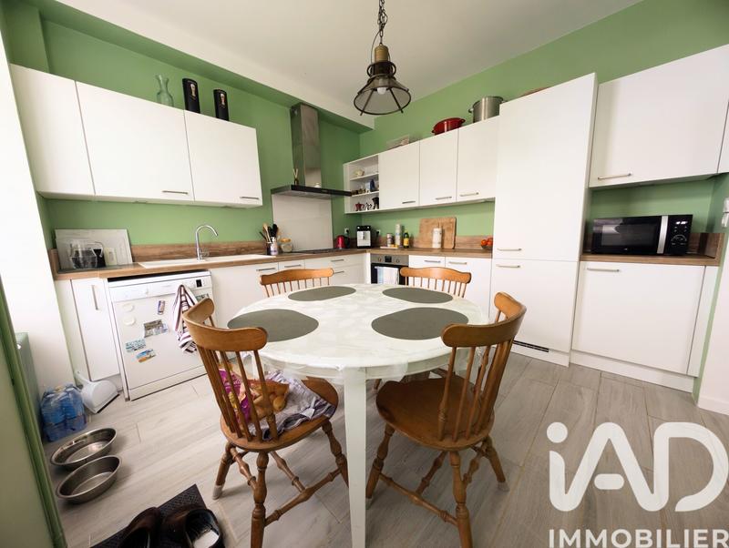 Maison - 95 m² - 4 pièces