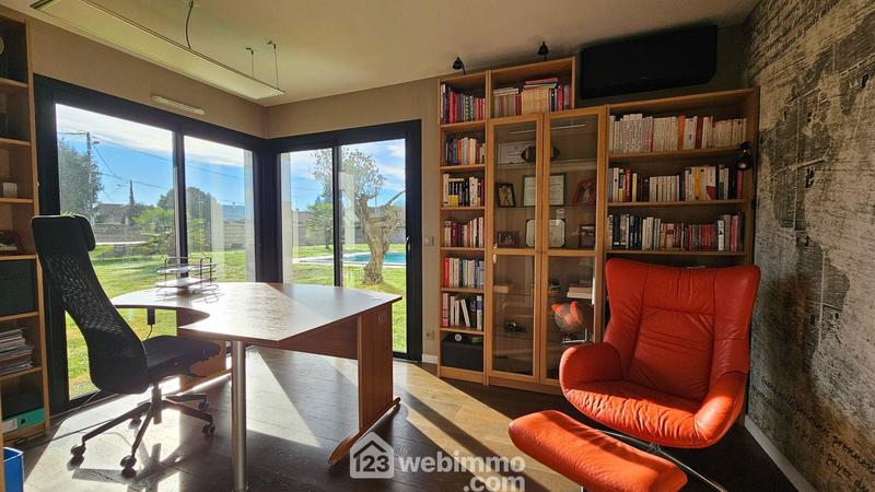 Villa - 165 m² - 8 pièces