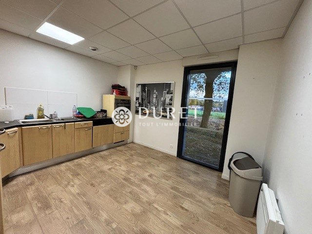 Local d'activités - 625 m²