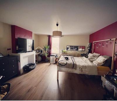 Maison traditionnelle - 120 m² - 4 pièces