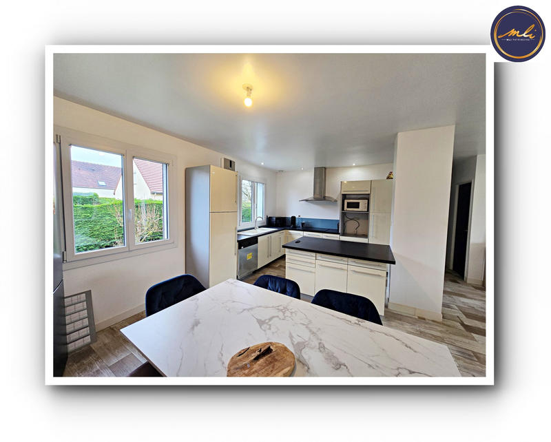 Maison traditionnelle - 73 m² - 3 pièces