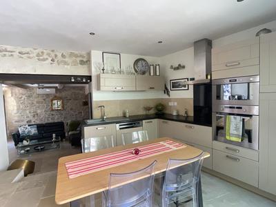 Maison - 165 m² - 5 pièces