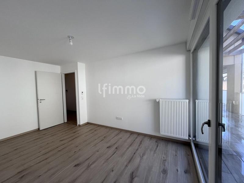 Appartement - 90 m² - 4 pièces