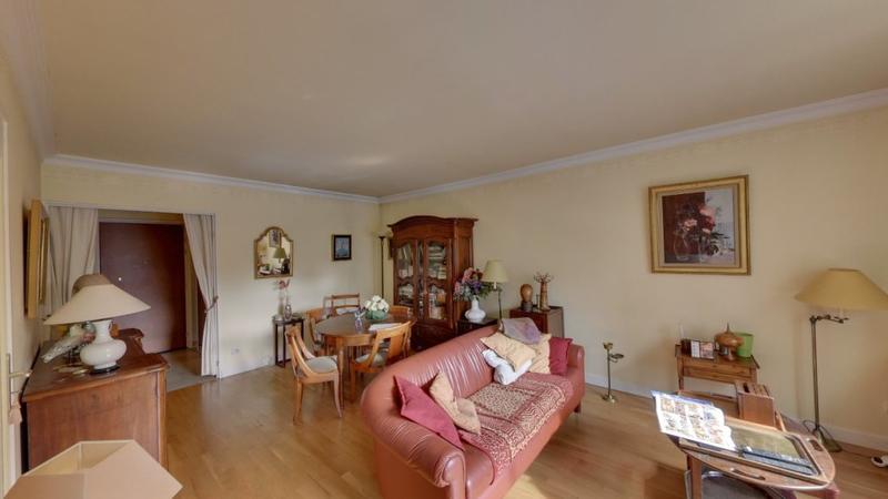 Appartement - 82 m² - 3 pièces