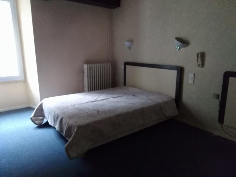 Local commercial - 1 382 m²