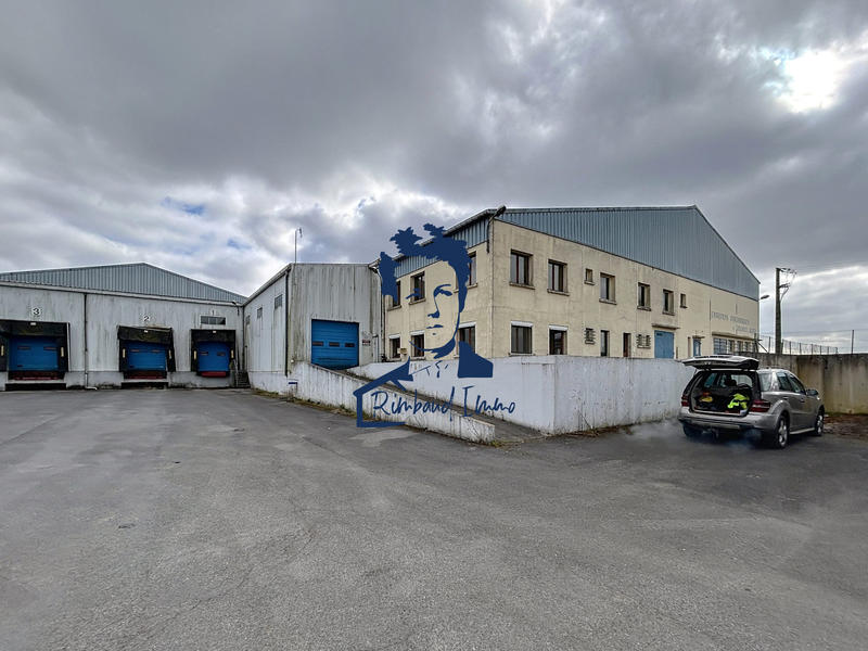 Local d'activités - 3 200 m²