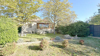 Maison - 260 m² - 10 pièces