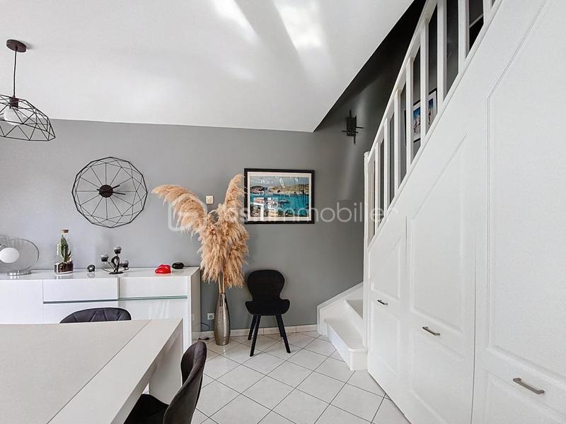 Maison - 101 m² - 4 pièces