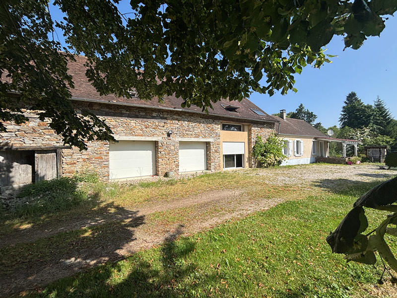 Maison - 101 m² - 4 pièces