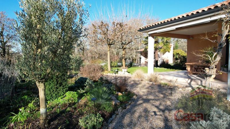 Maison - 163 m² - 5 pièces