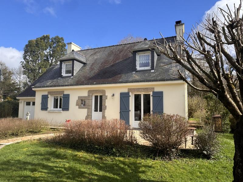 Maison - 111 m² - 4 pièces