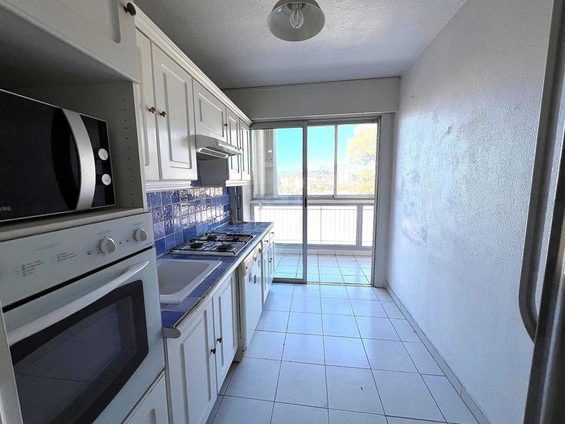 Appartement - 86 m² - 4 pièces