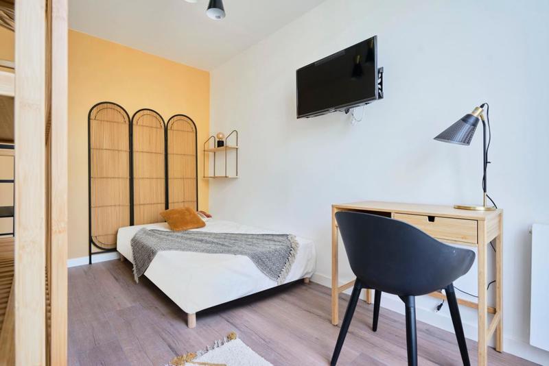 Appartement - 140 m² - 8 pièces