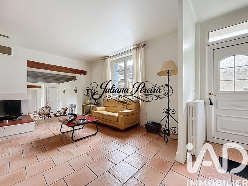 Maison - 176 m² - 9 pièces