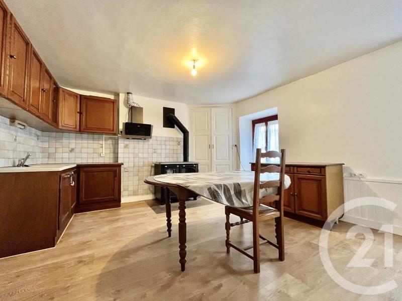 Maison en pierre - 101 m² - 5 pièces