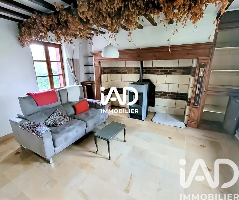 Maison - 239 m² - 10 pièces