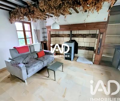 Maison - 239 m² - 10 pièces