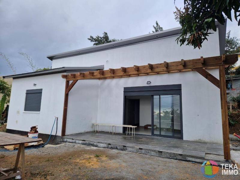 Villa - 90 m² - 4 pièces