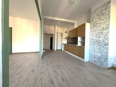 Immeuble - 178 m² - 9 pièces