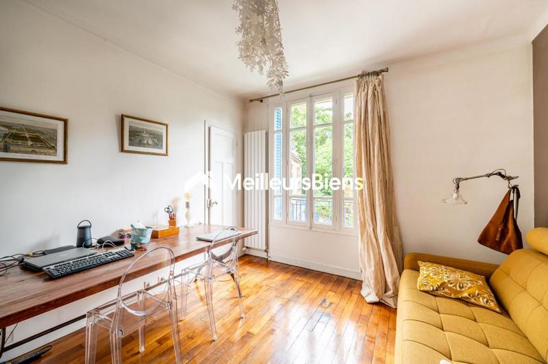 Maison - 148 m² - 6 pièces