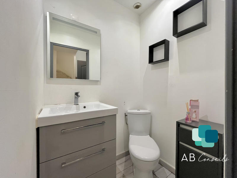 Maison ancienne - 87 m² - 5 pièces