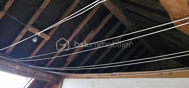 Maison - 64 m² - 4 pièces