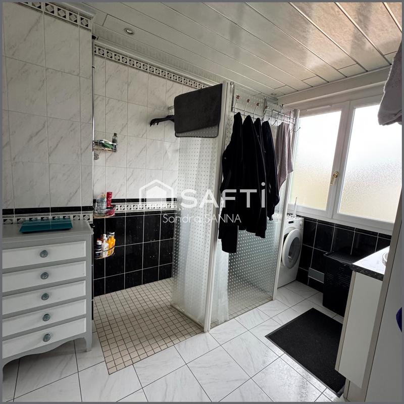 Maison - 90 m² - 6 pièces