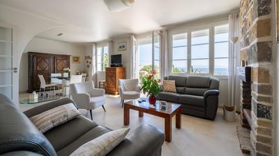 Propriété - 115 m² - 4 pièces