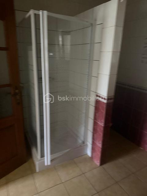 Demeure - 104 m² - 5 pièces