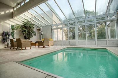 Maison - 200 m² - 9 pièces