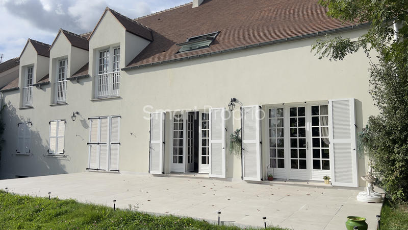 Villa - 350 m² - 8 pièces