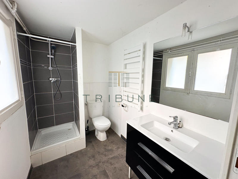 Maison - 85 m² - 5 pièces