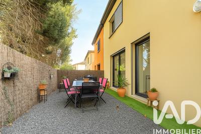 Maison - 95 m² - 4 pièces