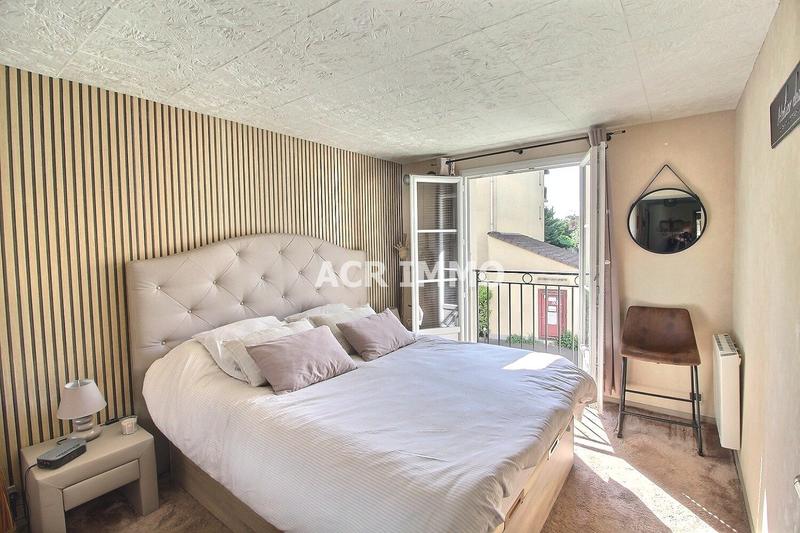 Appartement - 77 m² - 4 pièces