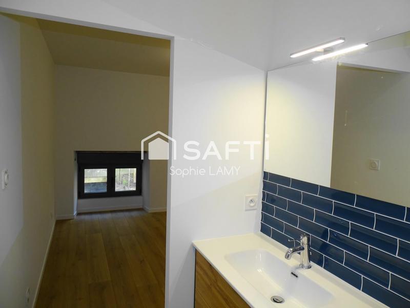 Maison - 180 m² - 5 pièces