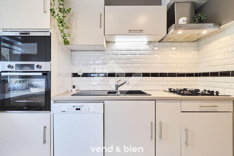 Maison - 133 m² - 6 pièces